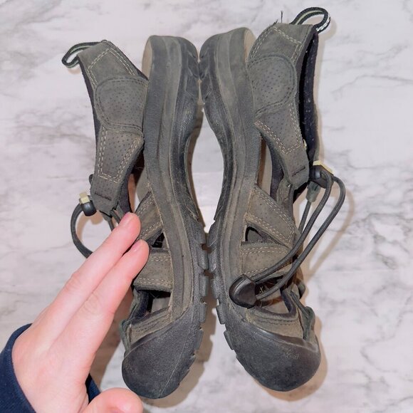 Keen Sandals Women’s Size 7 Brown Shoes Outdoor Trail Hiking Sport Waterproof 7 - Picture 5 of 8